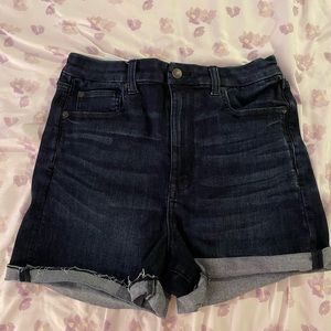 american eagle full coverage mom jean shorts - size 12
